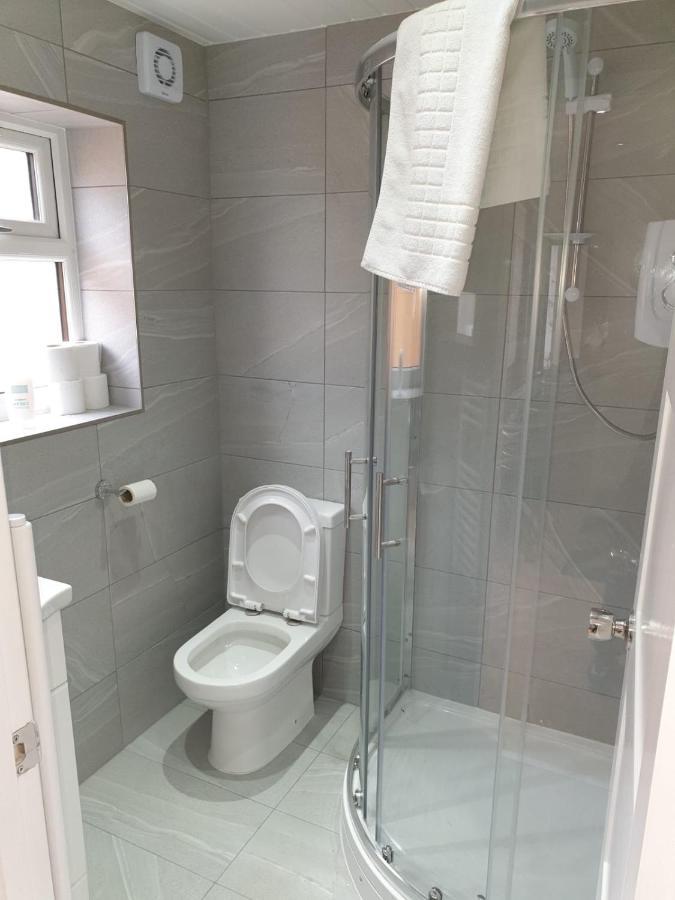Lovely Central Studio/2Bed - 5Min To Train Station Слау Екстериор снимка